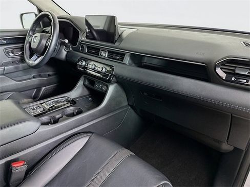 Certified 2023 Honda Pilot EX-L image 31