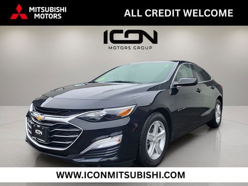 Used 2020 Chevrolet Malibu LS w/ Driver Confidence Package II image 1
