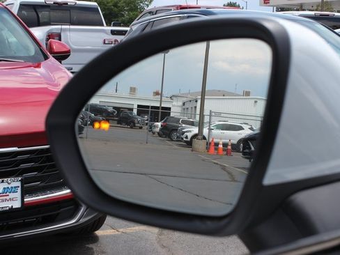 New 2025 Buick Envision Preferred image 16