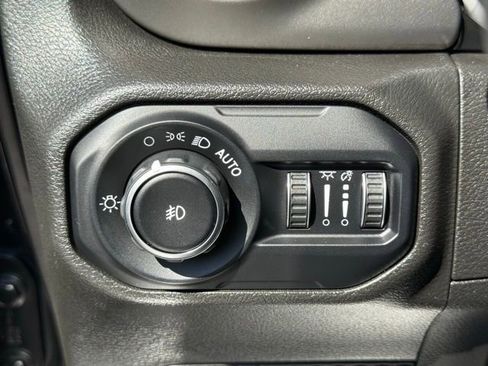 Certified 2022 Jeep Wrangler Unlimited Sport AWD/4WD image 49