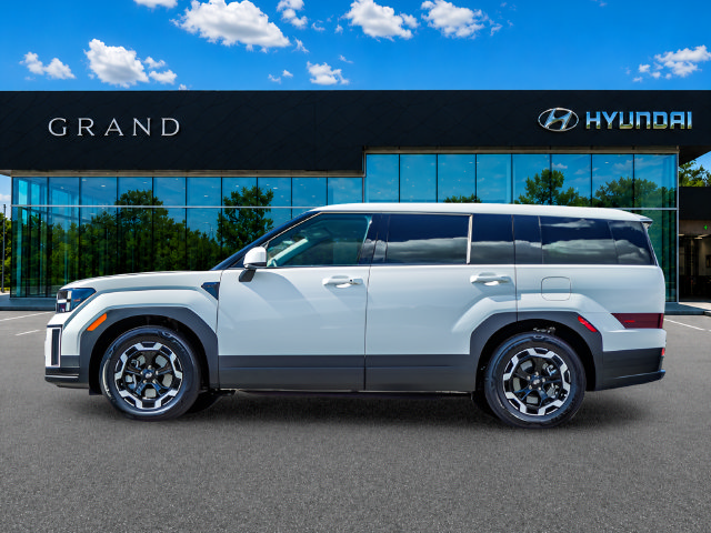 Certified 2026 Hyundai Santa Fe SE FWD image 3