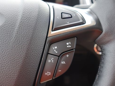 Used 2024 Ford Edge SEL w/ Convenience Package AWD/4WD image 17
