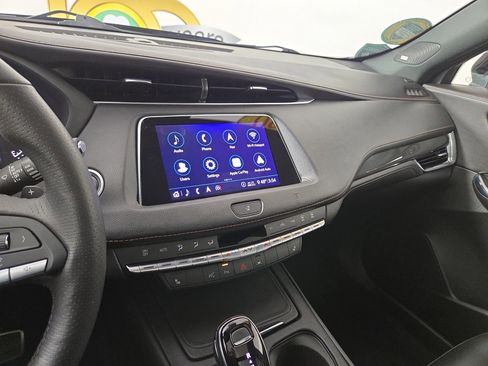 Certified 2020 Cadillac XT4 Sport w/ Sun And Sound Package image 23