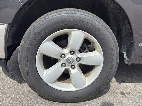 Used 2023 RAM 1500 Classic SLT AWD/4WD image 15