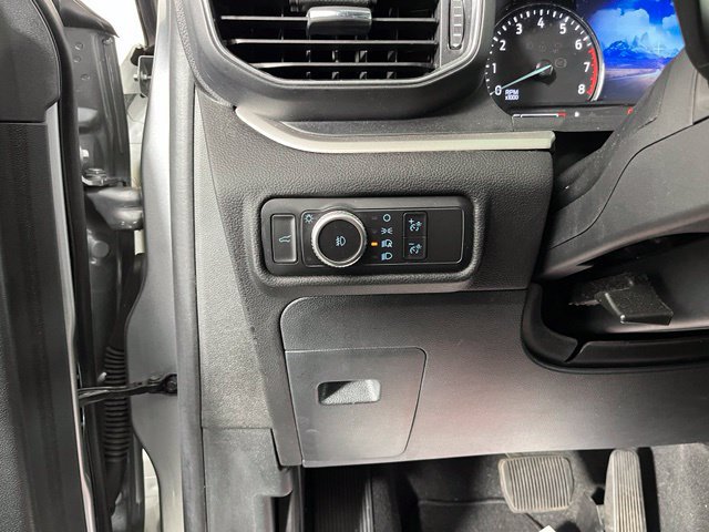 Used 2022 Ford Explorer XLT w/ Equipment Group 202A AWD/4WD image 15