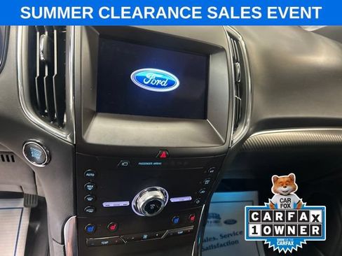 Used 2020 Ford Edge Titanium w/ Equipment Group 301A AWD/4WD image 16