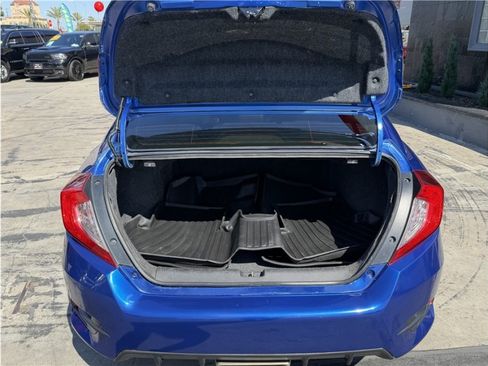 Used 2020 Honda Civic Sport image 19