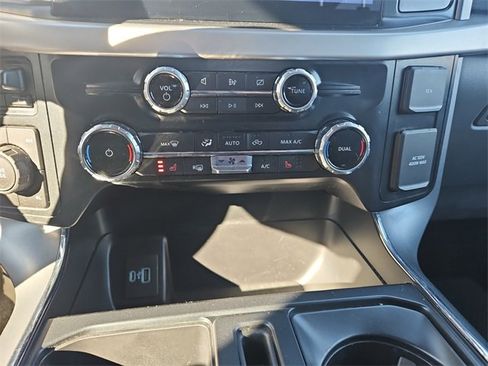 Used 2022 Ford F150 XLT w/ Equipment Group 302A High image 18