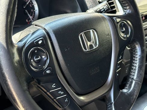 Used 2018 Honda Pilot EX-L image 32