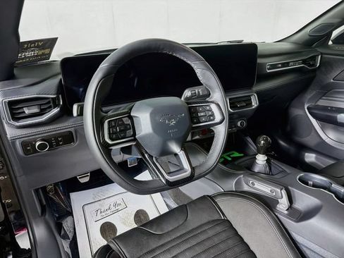 Used 2026 Ford Mustang GT Premium w/ GT Performance Package RWD image 9