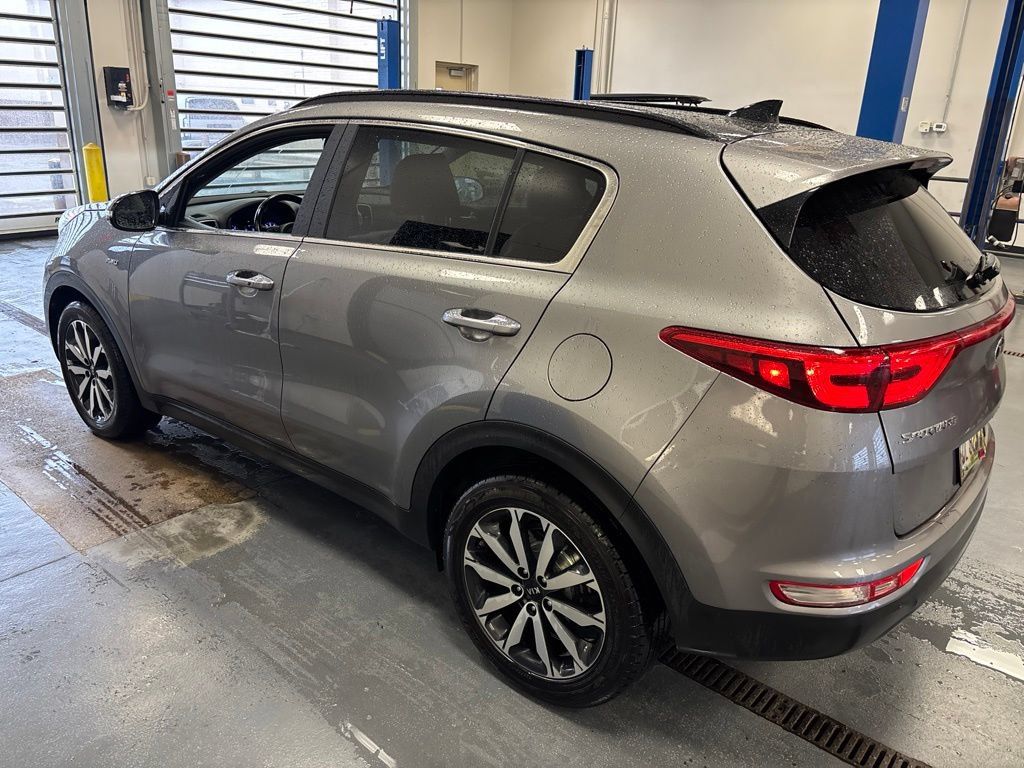 Used 2019 Kia Sportage EX w/ EX Premium Package AWD/4WD image 6