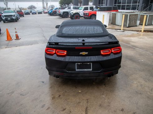 Used 2022 Chevrolet Camaro LT image 12