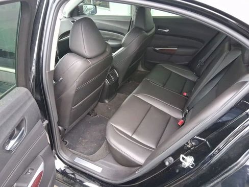 Used 2016 Acura TLX image 4
