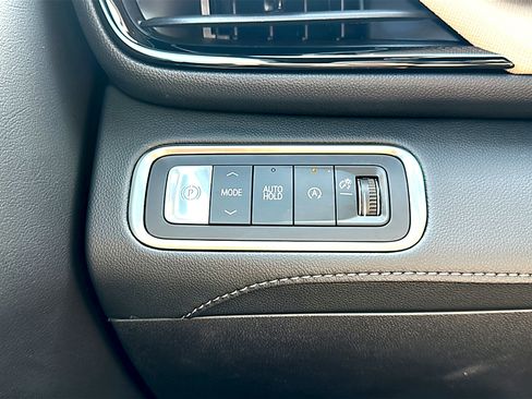 New 2026 Buick Enclave Preferred w/ Power Package FWD image 26