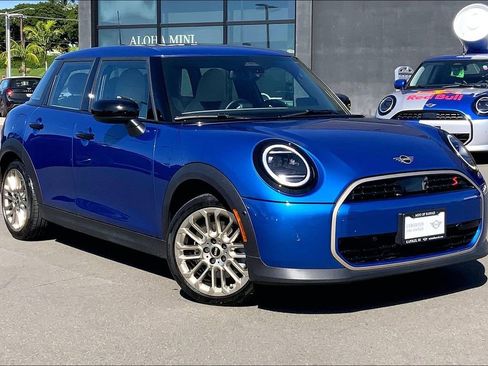 Certified 2025 MINI Cooper S image 35
