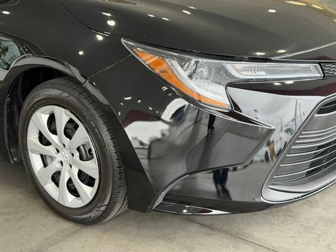 Certified 2024 Toyota Corolla LE FWD image 8
