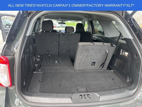 Used 2023 Ford Explorer XLT AWD/4WD image 19