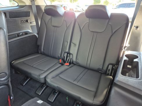 Used 2023 Kia Sorento SX AWD/4WD image 21
