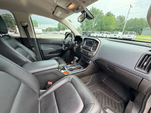 Used 2018 Chevrolet Colorado Z71 w/ LPO, Premium Interior Package AWD/4WD image 11