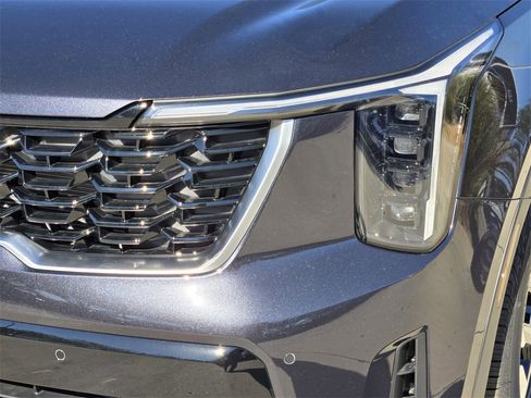 New 2026 Kia Sorento S image 6
