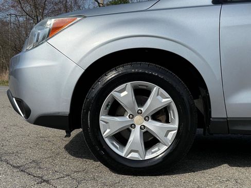 Used 2015 Subaru Forester 2.5i w/ Alloy Wheel Package AWD/4WD image 8