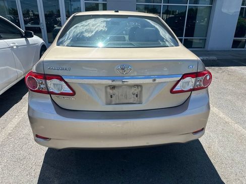 Used 2011 Toyota Corolla LE FWD image 5