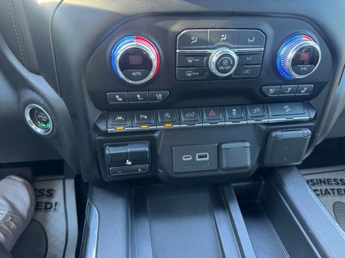 Used 2020 GMC Sierra 1500 AT4 w/ AT4 Premium Package image 25