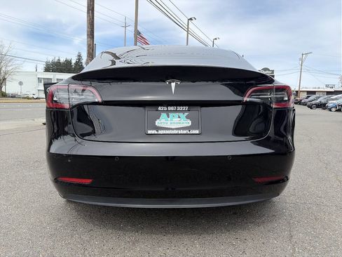 Used 2018 Tesla Model 3 Long Range RWD image 5