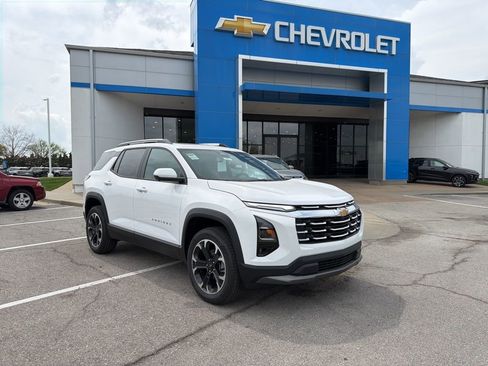 New 2026 Chevrolet Equinox LT FWD image 1
