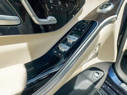 Used 2023 Mercedes-Benz S 500 4MATIC w/ AMG Line image 53