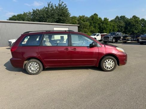 Used 2006 Toyota Sienna CE FWD image 5