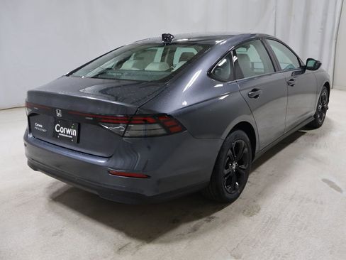 New 2025 Honda Accord SE image 7