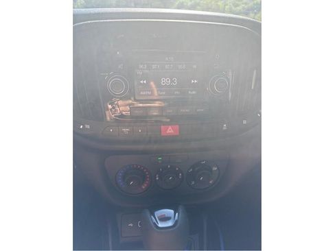 Used 2022 RAM ProMaster City Tradesman FWD image 14