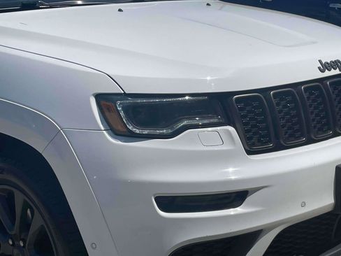 Used 2019 Jeep Grand Cherokee High Altitude AWD/4WD image 9
