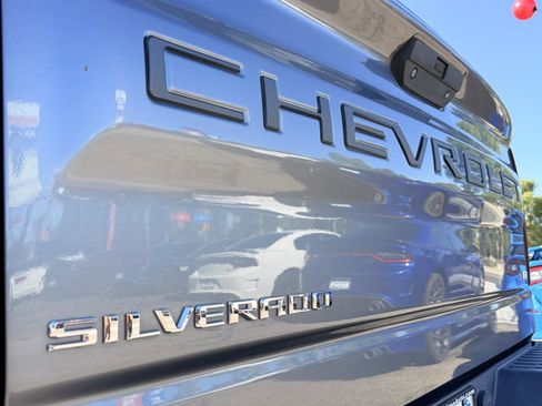 Used 2019 Chevrolet Silverado 1500 LT w/ All-Star Edition image 7