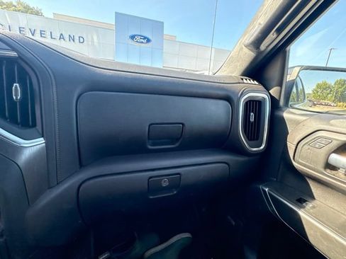 Used 2021 GMC Sierra 1500 AT4 w/ AT4 Premium Package AWD/4WD image 57