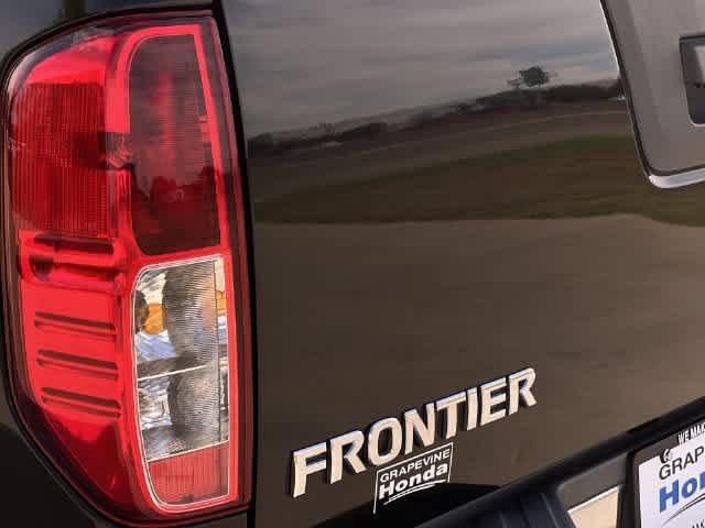 Used 2019 Nissan Frontier SL RWD image 8