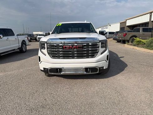 Used 2024 GMC Sierra 1500 Denali w/ Denali Reserve Package AWD/4WD image 2