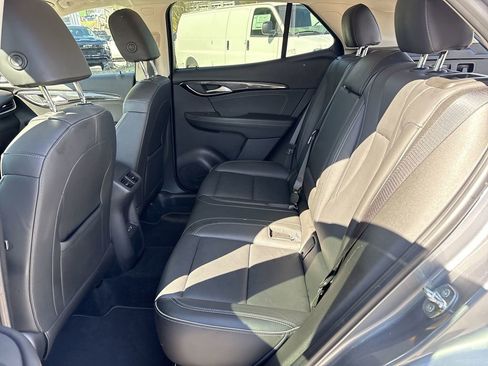 Used 2021 Buick Envision Essence FWD image 24
