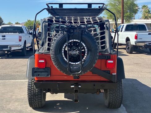 Used 2006 Jeep Wrangler Sport w/ 30" Tire & Wheel Group AWD/4WD image 7