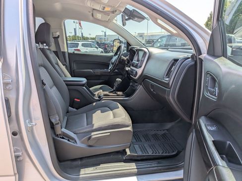 Used 2017 GMC Canyon SLE w/ SLE Convenience Package AWD/4WD image 31