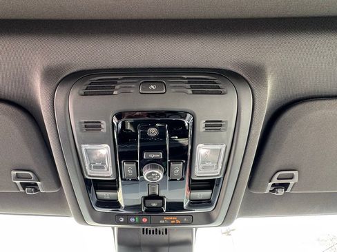 New 2026 Chevrolet Tahoe Premier image 40