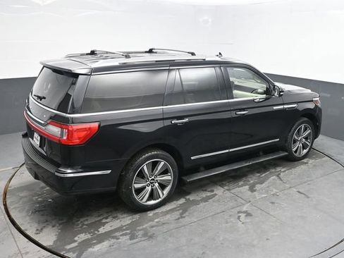 Used 2019 Lincoln Navigator Reserve AWD/4WD image 33