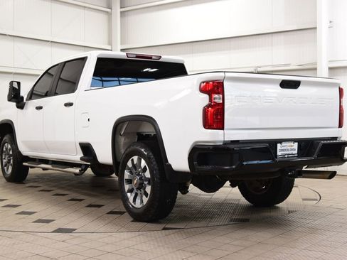 Used 2024 Chevrolet Silverado 2500 Custom w/ Custom Value Package AWD/4WD image 5