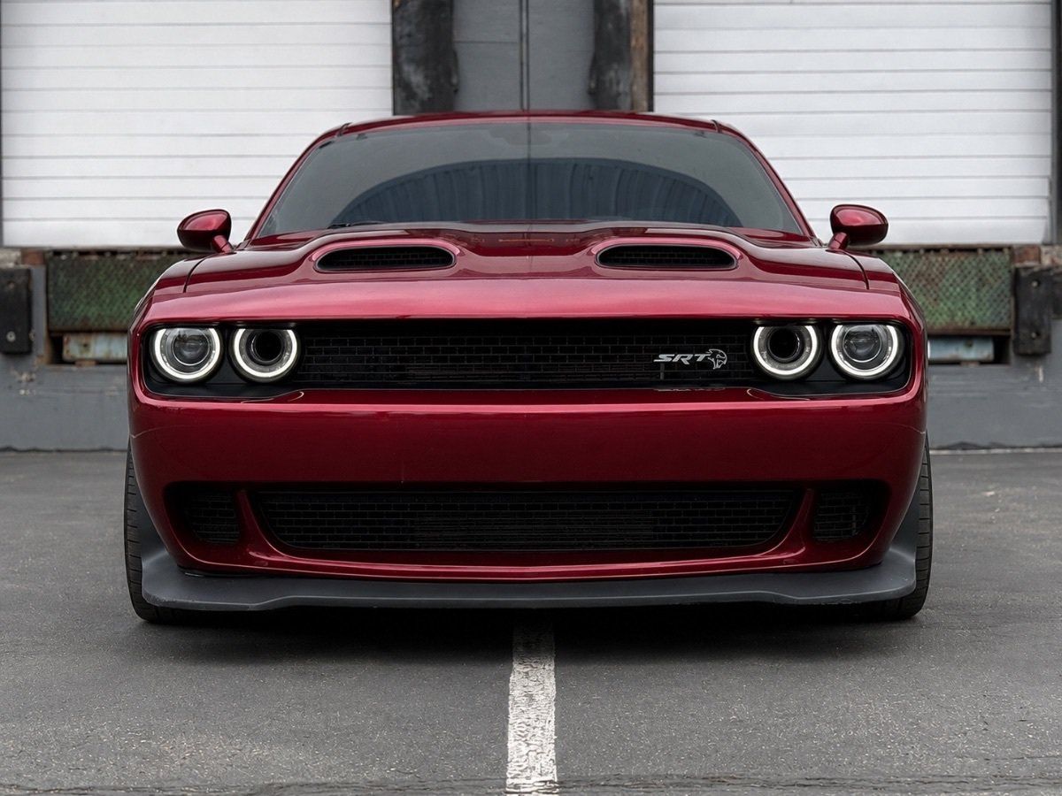 Used 2022 Dodge Challenger SRT Hellcat RWD image 9