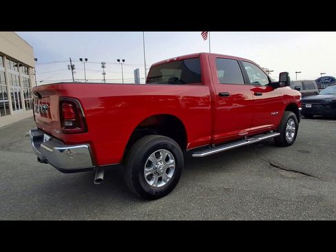Used 2026 RAM 2500 Big Horn AWD/4WD image 8