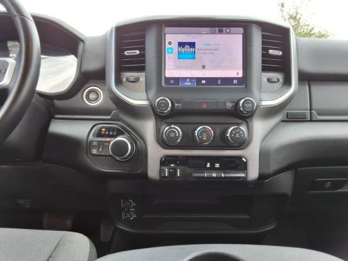 Used 2024 RAM 2500 Big Horn w/ Bed Utility Group image 18