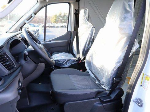 New 2026 Ford Transit 250 148 Medium Roof RWD image 12