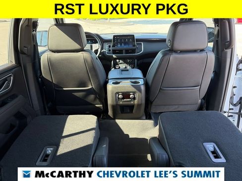 Used 2024 Chevrolet Suburban RST w/ Luxury Package AWD/4WD image 41