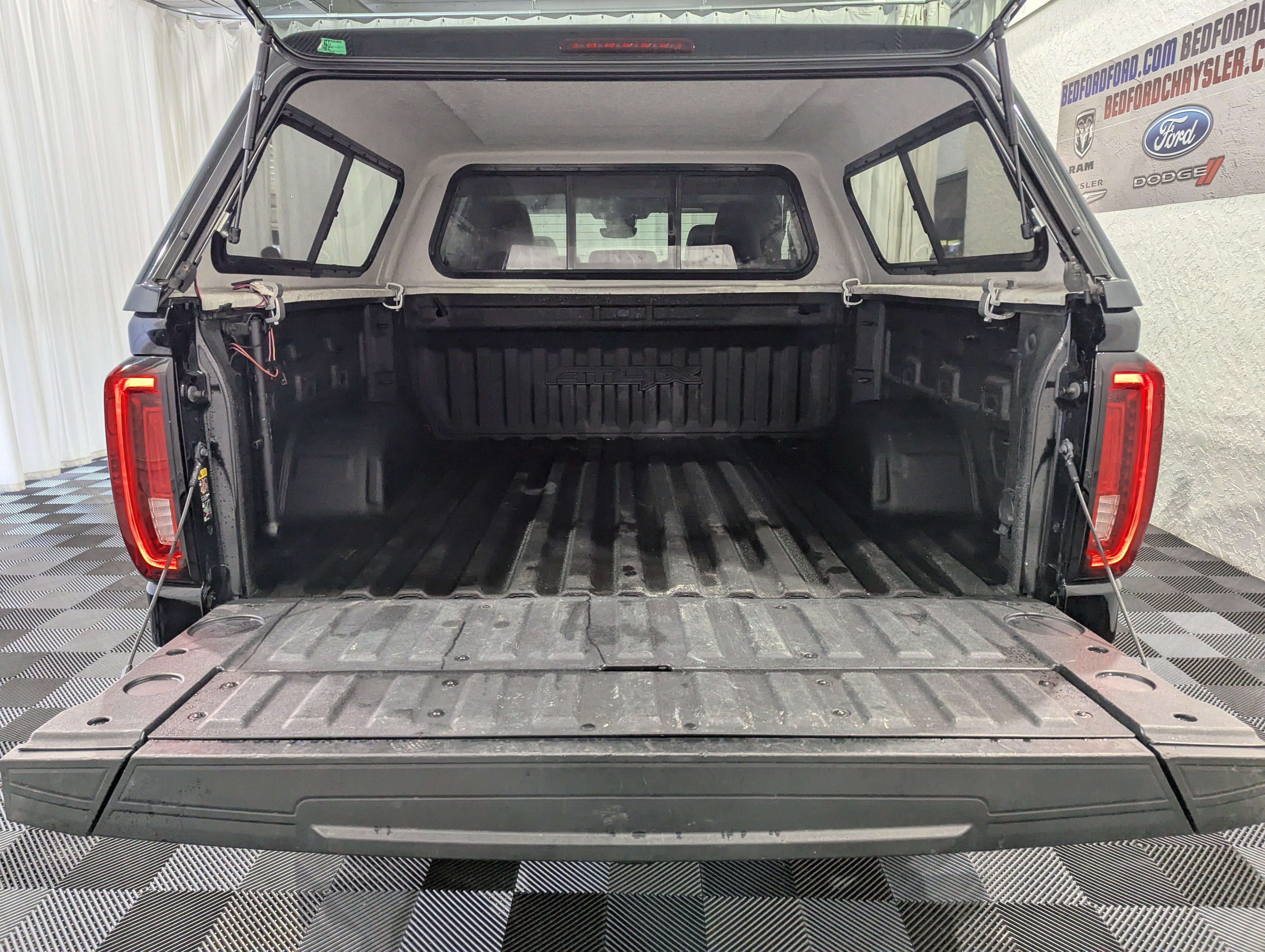 Used 2022 GMC Sierra 1500 AT4X AWD/4WD image 11